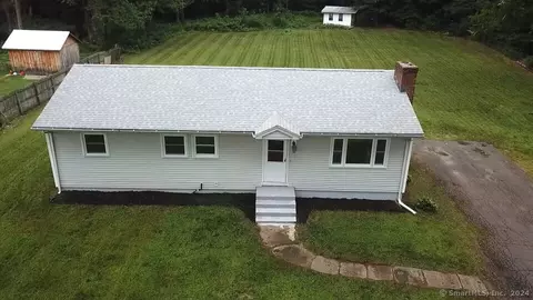 42 Steele Rd, Enfield, CT 06082