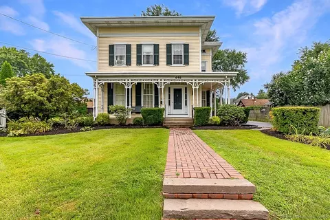 646 Main St, Newington, CT 06111