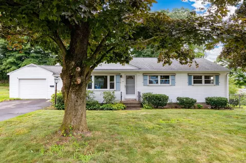 30 Bernard Rd, Berlin, CT 06037