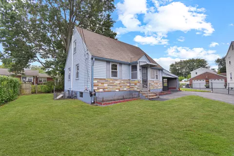 15 Louise Ct, New Britain, CT 06051