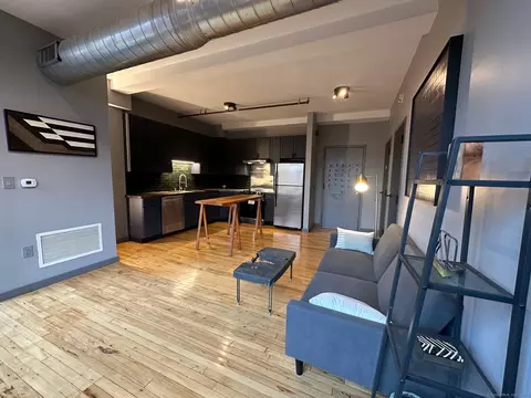 325 Lafayette St #8103, Bridgeport, CT 06604