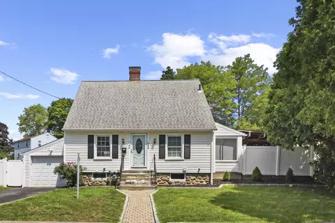 234 Beecher Ave, Waterbury, CT 06705