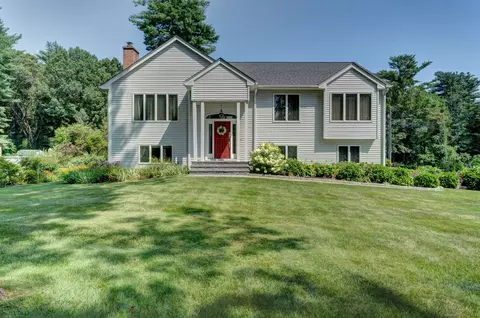 250 Dunham St, Southington, CT 06489