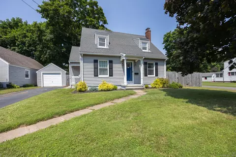 97 Southington Ave, Southington, CT 06489