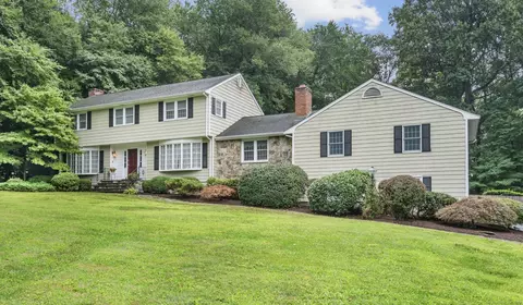 132 Fresh Meadow Dr, Trumbull, CT 06611