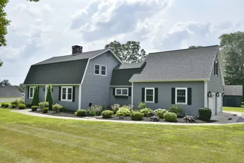 64 Pulpit Rock Rd, Woodstock, CT 06281