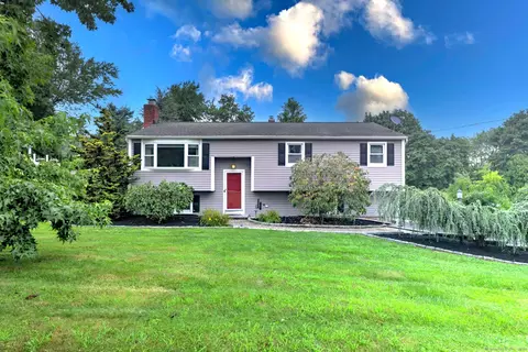 168 Cook Hill Rd, Wallingford, CT 06492