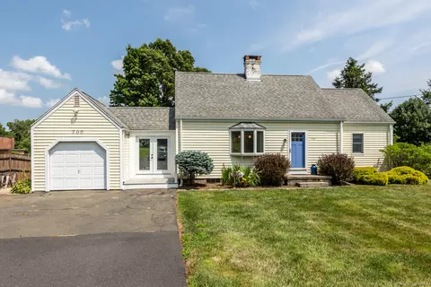 700 Willard Ave, Newington, CT 06111