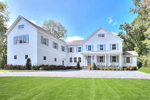 50 Kettle Creek Rd, Weston, CT 06883