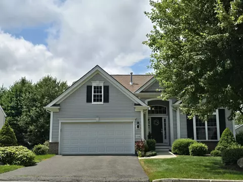 100 Country Club Dr #100, Oxford, CT 06478