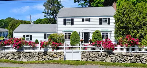 2 Stonybrook Rd, Norwalk, CT 06851