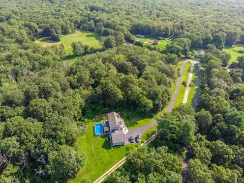 629 Margaret Henry Rd, Sterling, CT 06377