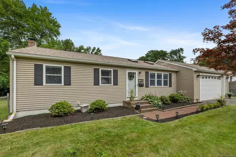 161 Janet Dr, East Hartford, CT 06118