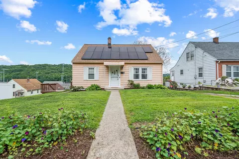 200 Herschel Ave, Waterbury, CT 06708