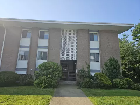 280 Gardner Ave #D5, New London, CT 06320