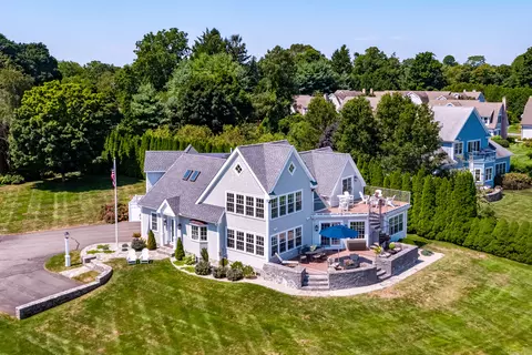 468 Main St, Old Saybrook, CT 06475