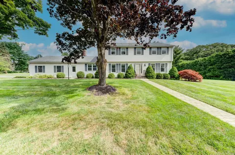 137 Winesap Rd, Berlin, CT 06037
