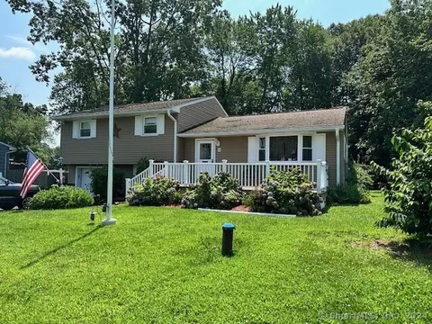 34 Buckland St, Wolcott, CT 06716