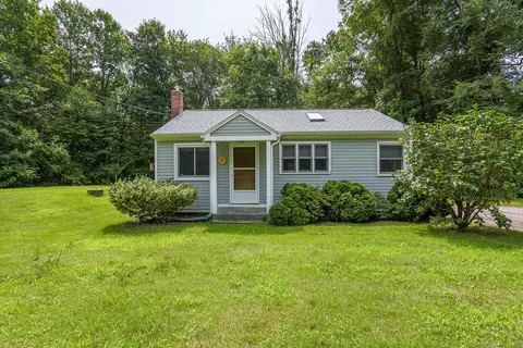 48 Sipples Hill Rd, Moodus, CT 06469