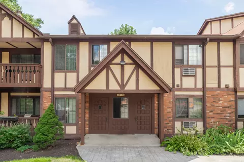 37 Teresa Pl #37, Bridgeport, CT 06606