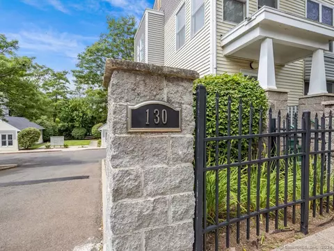 130 Winchester Ave #19, New Haven, CT 06511