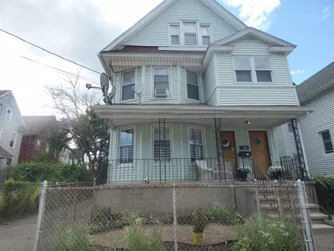 211 Merriam St, Bridgeport, CT 06604