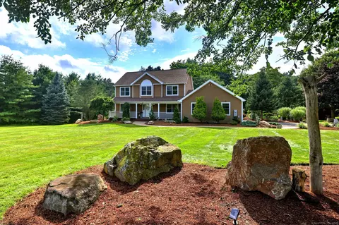 23 Tammy Hill Rd, Wallingford, CT 06492