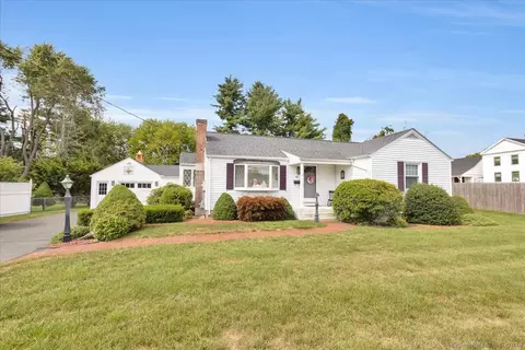 42 Hills St, East Hartford, CT 06118