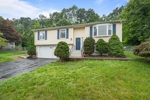 178 Timber Ridge Rd, Middletown, CT 06457