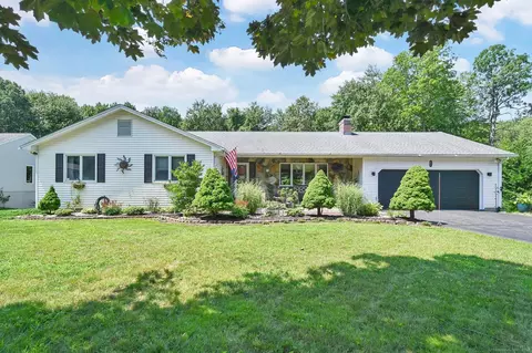 111 Sherwood Dr, East Hartford, CT 06108