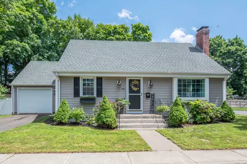 14 Strong Ct, Plainville, CT 06062