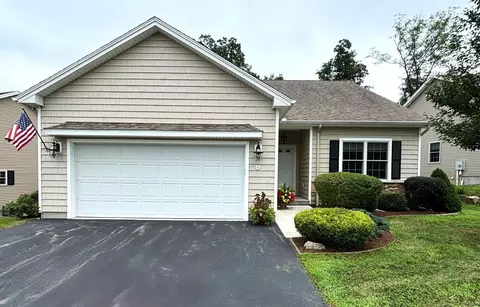 49 Center Ct #49, Colchester, CT 06415
