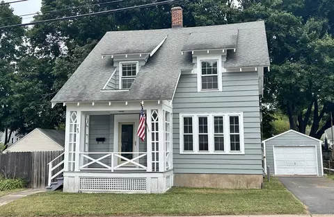 143 Cooper Hill St, Manchester, CT 06040