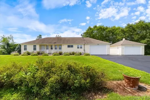 15 Mcclimon Rd, Preston, CT 06365