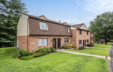 143 Pine Hill Rd #23D, Thomaston, CT 06787