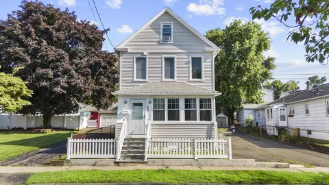 280 Jackson Ave, Stratford, CT 06615