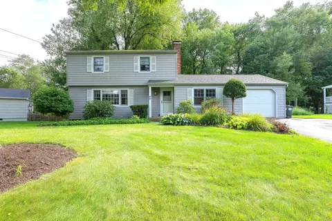 46 Ridgedale Rd, Bethel, CT 06801