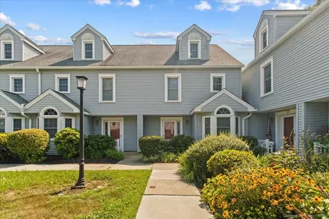 368 Meridian Street Ext #39, Groton, CT 06340