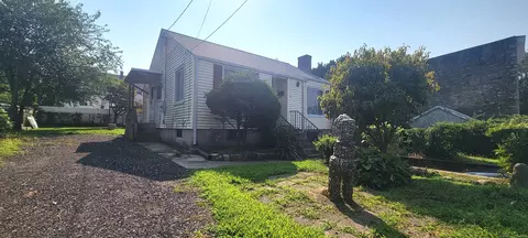 18 Sention Ave, Norwalk, CT 06850