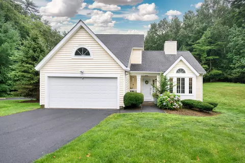 1 Winding Brook Way #1, Simsbury, CT 06070