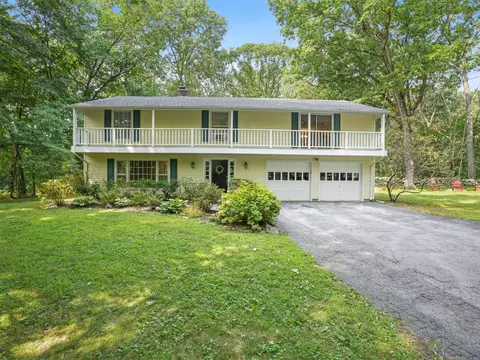 11 Butternut Pl, Wilton, CT 06897