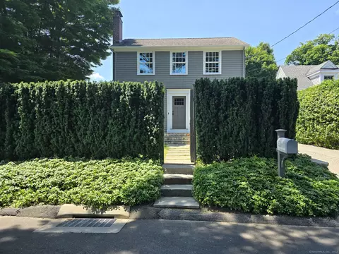 21 Bryan Rd, Norwalk, CT 06853