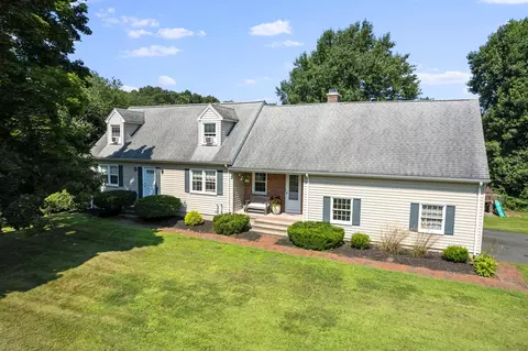 21 Homestead Dr, Glastonbury, CT 06073