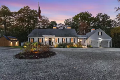 1215 Route 197, Woodstock, CT 06281