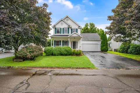 27 Highwood Cir #27, Colchester, CT 06415