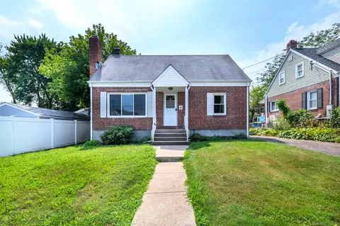789 Burnsford Ave, Bridgeport, CT 06606
