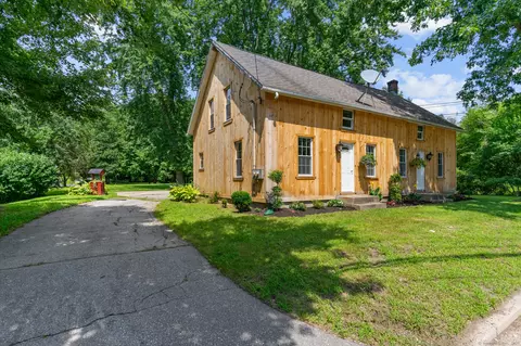 26 Attawaugan Crossing Rd, Killingly, CT 06241