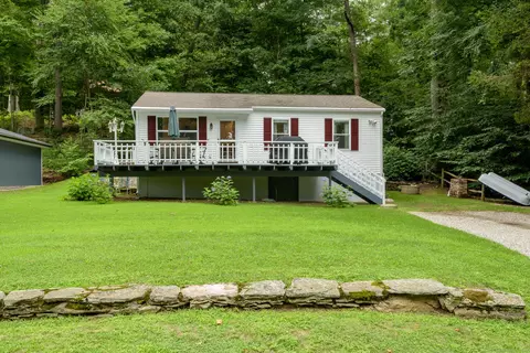 67 Deepwood Dr, Lebanon, CT 06249