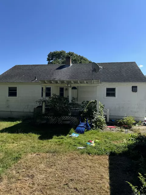 48 Wayne Rd, Groton, CT 06340 photo 1