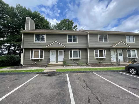 680 N Colony St #39, Meriden, CT 06450